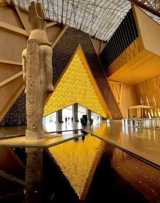 Tour Corto Al Nuevo Museo De El Cairo